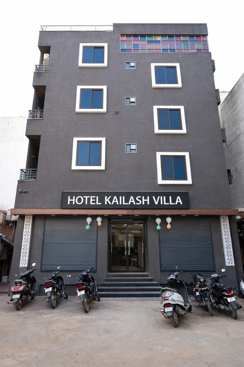 Hotel Kailash Villa building in Mansarovar Jaipur